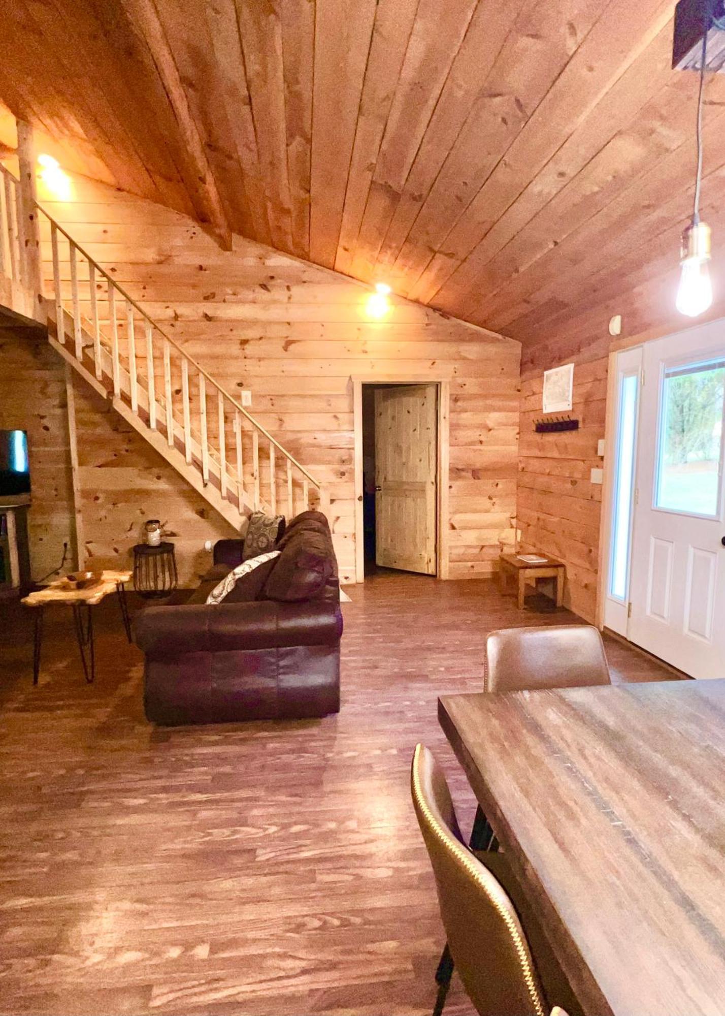 Firefly Fields 2-Acres With Guest House, Game Room, Mountain & River Views Сивиървил Екстериор снимка